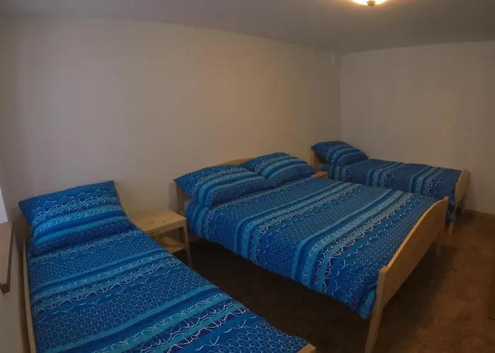 Lesjakova Domacija Bovec